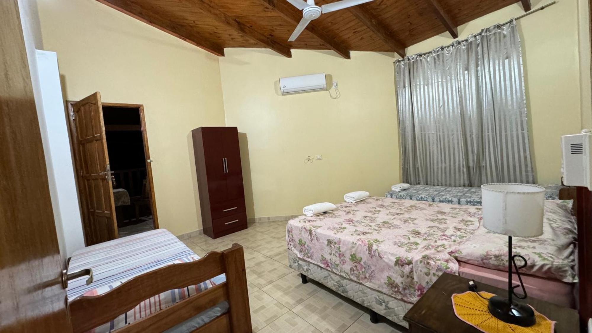 Apart Nicolas Puerto Iguazu Exterior photo